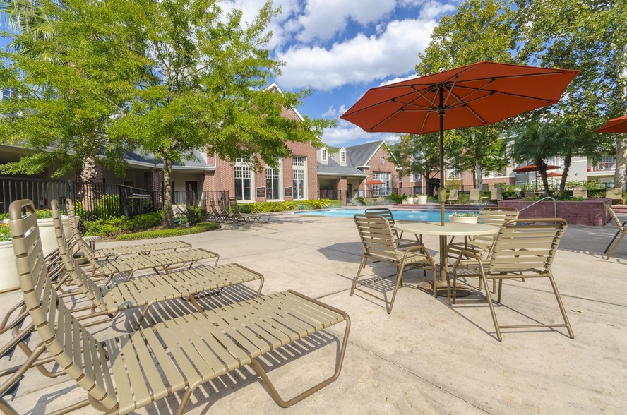 Mandolin Apartments | 10325 Cypresswood Dr, Houston, TX 77070 | USDOH.org