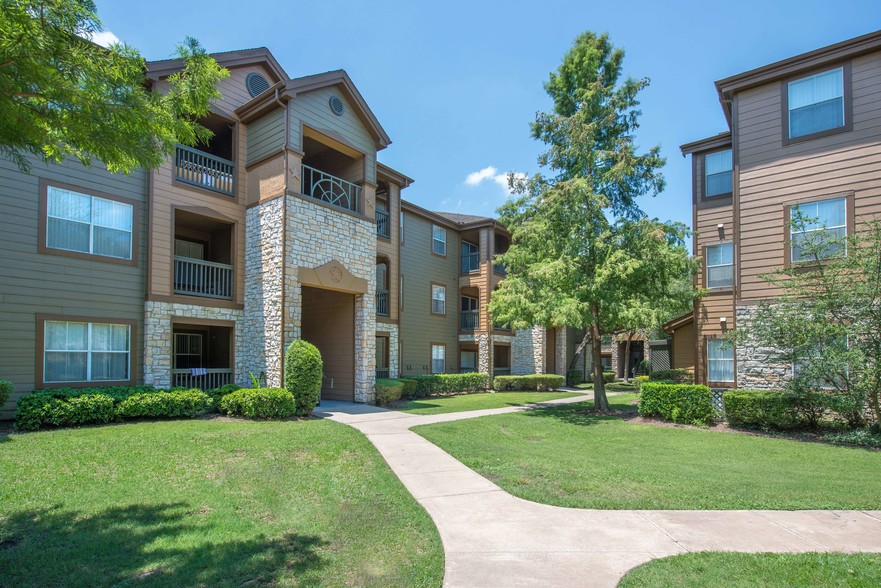 The Ranch at Shadow Lake | 2920 Shadowbriar Dr, Houston, TX 77082 ...