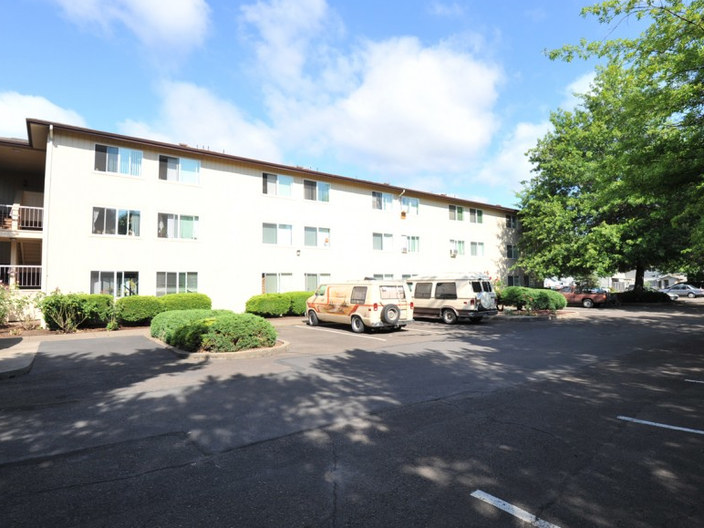 Glenwood Manor For Seniors 1687 Nw Division St, Corvallis, OR 97330