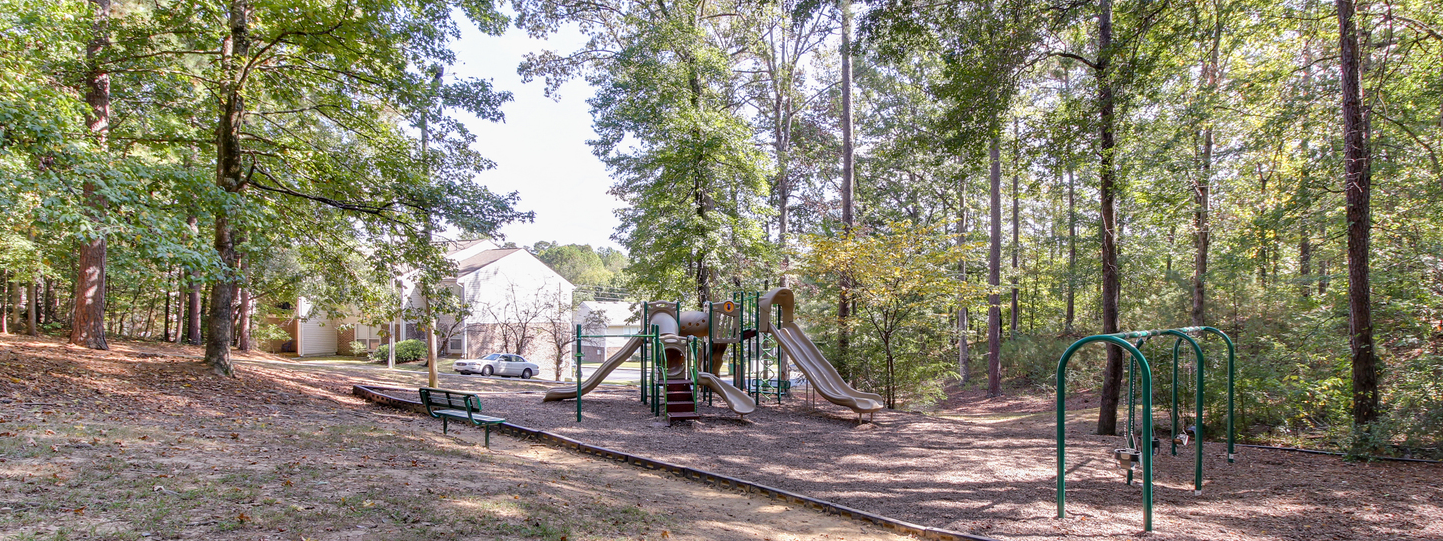 Emerald Pointe Apartment Homes | 2149 Sundowner Dr, Birmingham, AL 35216 | USDOH.org